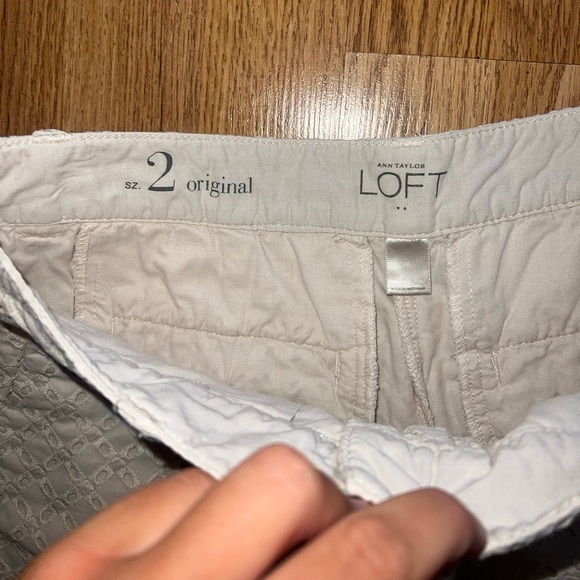 LOFT Shorts - Picture 3 of 4